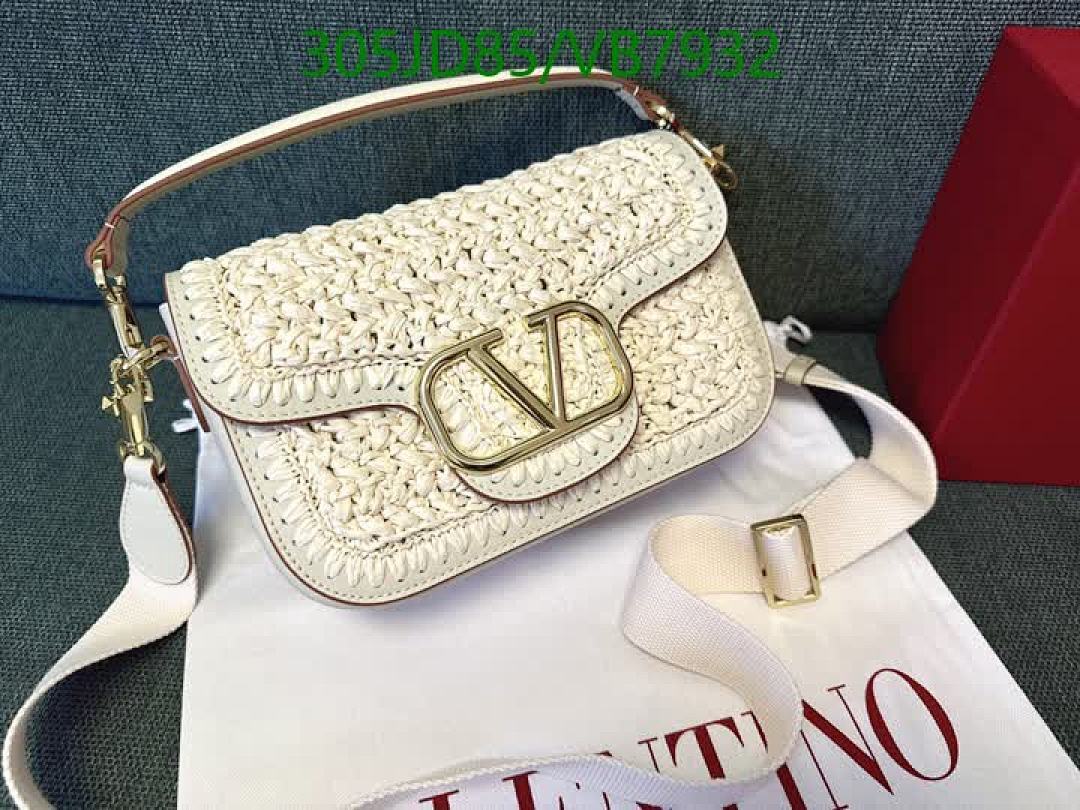 Valentino-Bag-Mirror Quality Code: VB7932 $: 305USD