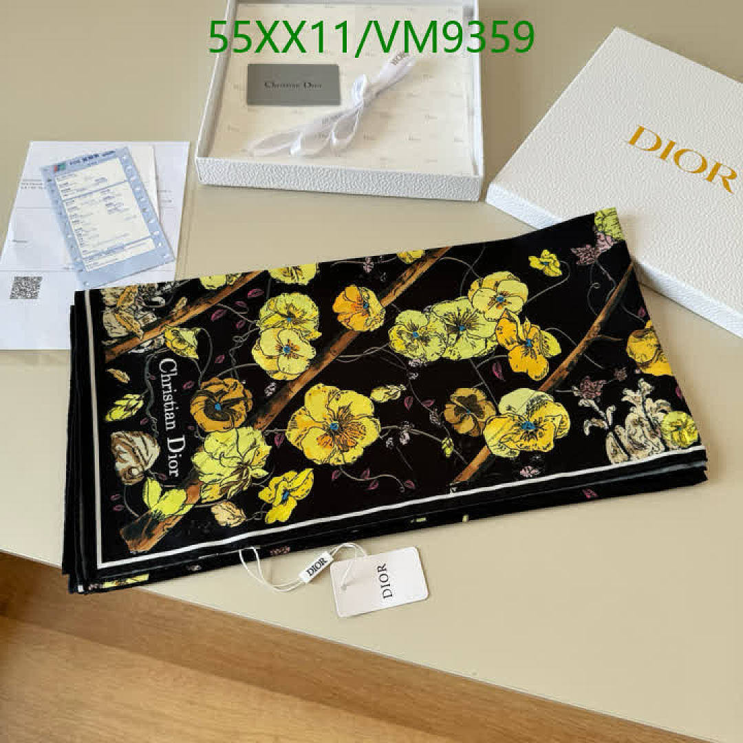 Dior-Scarf Code: VM9359 $: 55USD