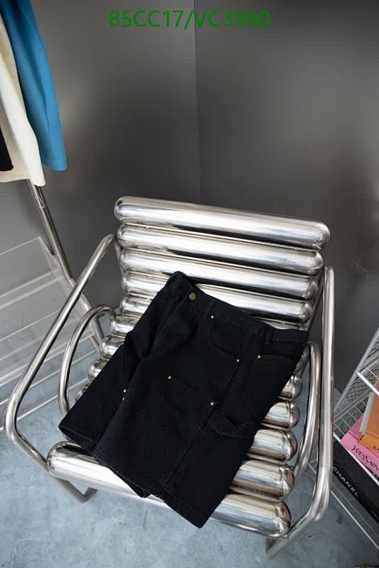 LV-Clothing Code: VC3990 $: 85USD