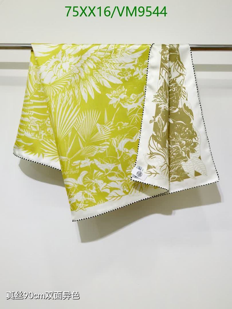 Hermes-Scarf Code: VM9544 $: 75USD