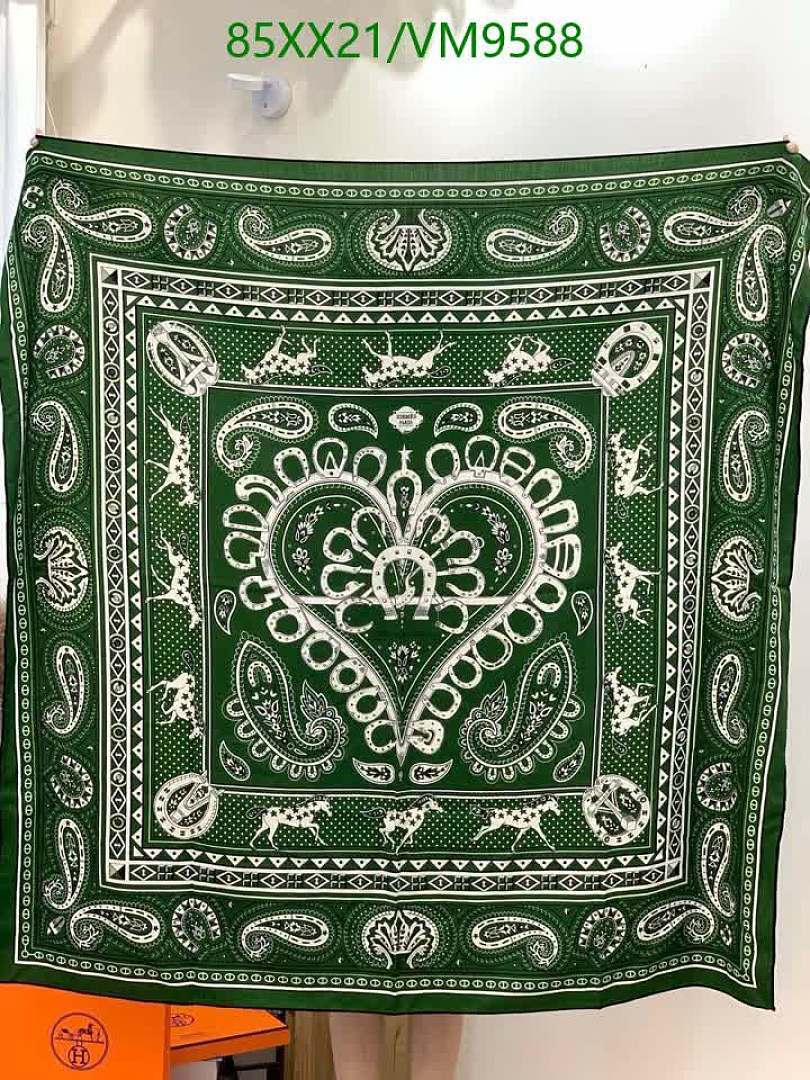 Hermes-Scarf Code: VM9588 $: 85USD
