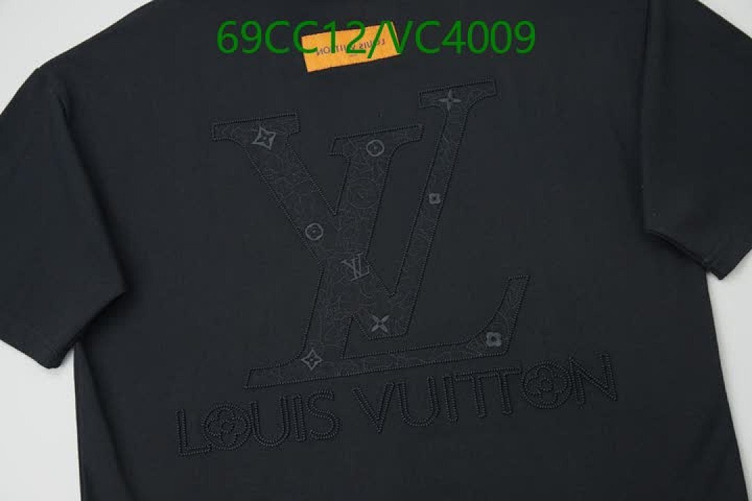 LV-Clothing Code: VC4009 $: 69USD