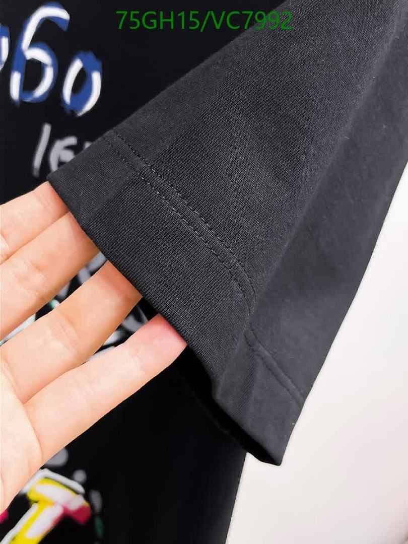LV-Clothing Code: VC7992 $: 75USD