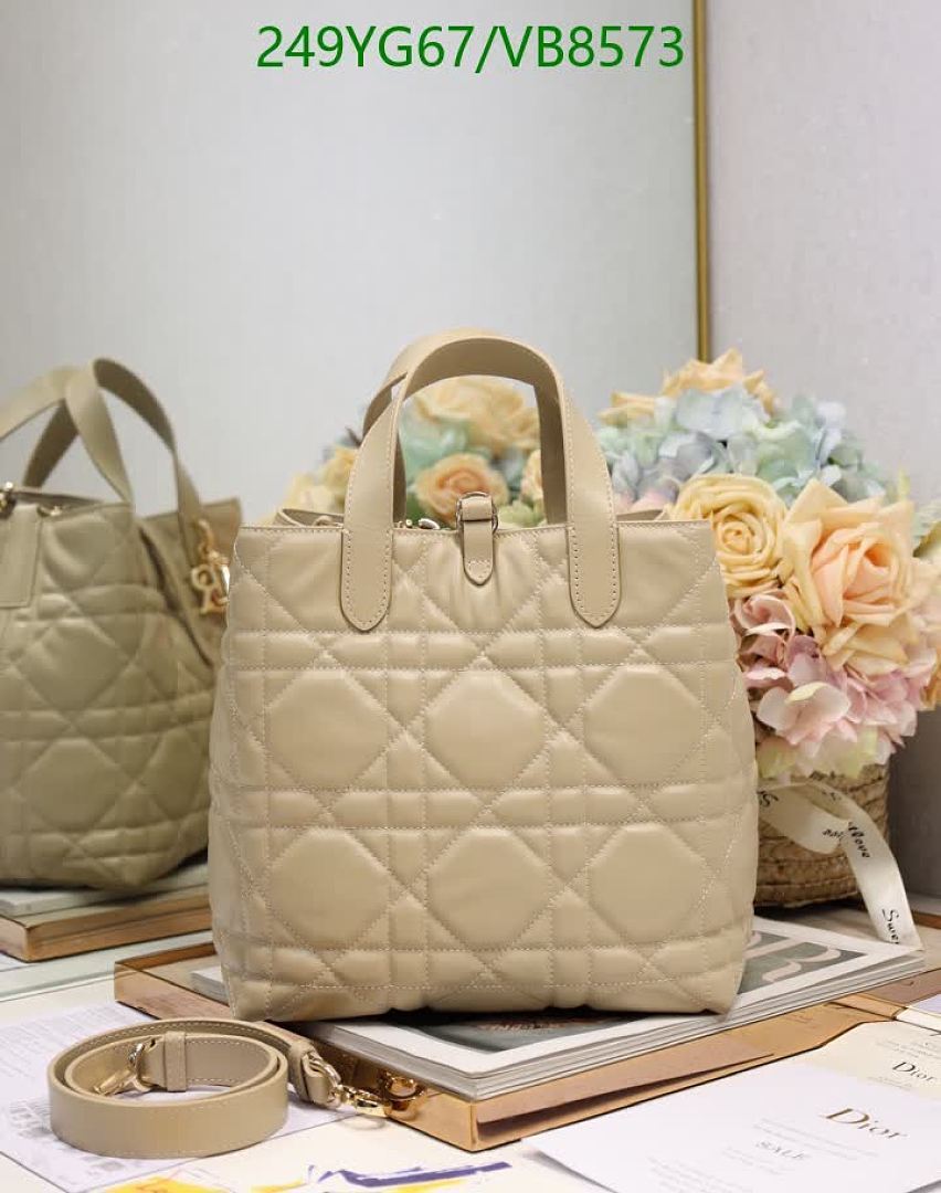 Dior-Bag-Mirror Quality Code: VB8573 $: 249USD