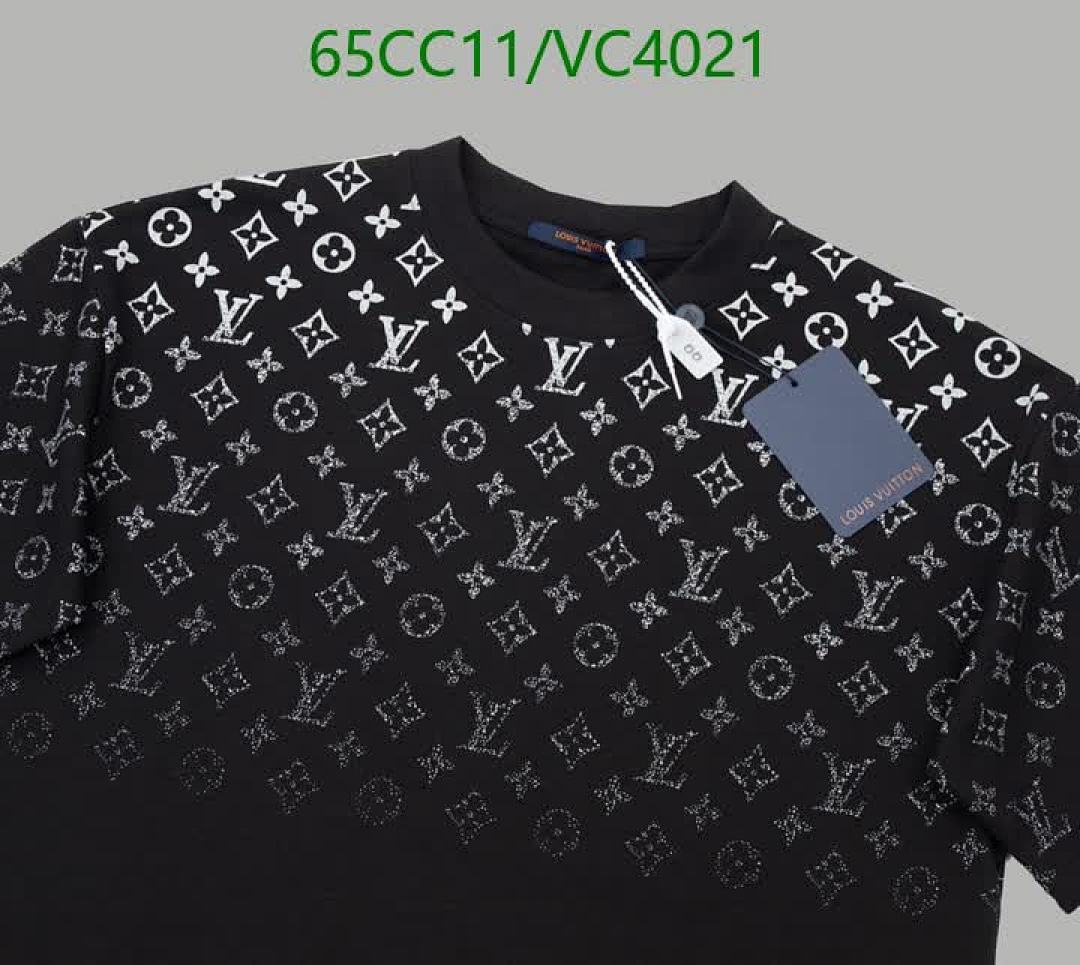 LV-Clothing Code: VC4021 $: 65USD