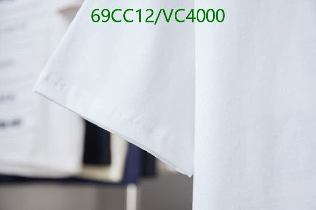 LV-Clothing Code: VC4000 $: 69USD