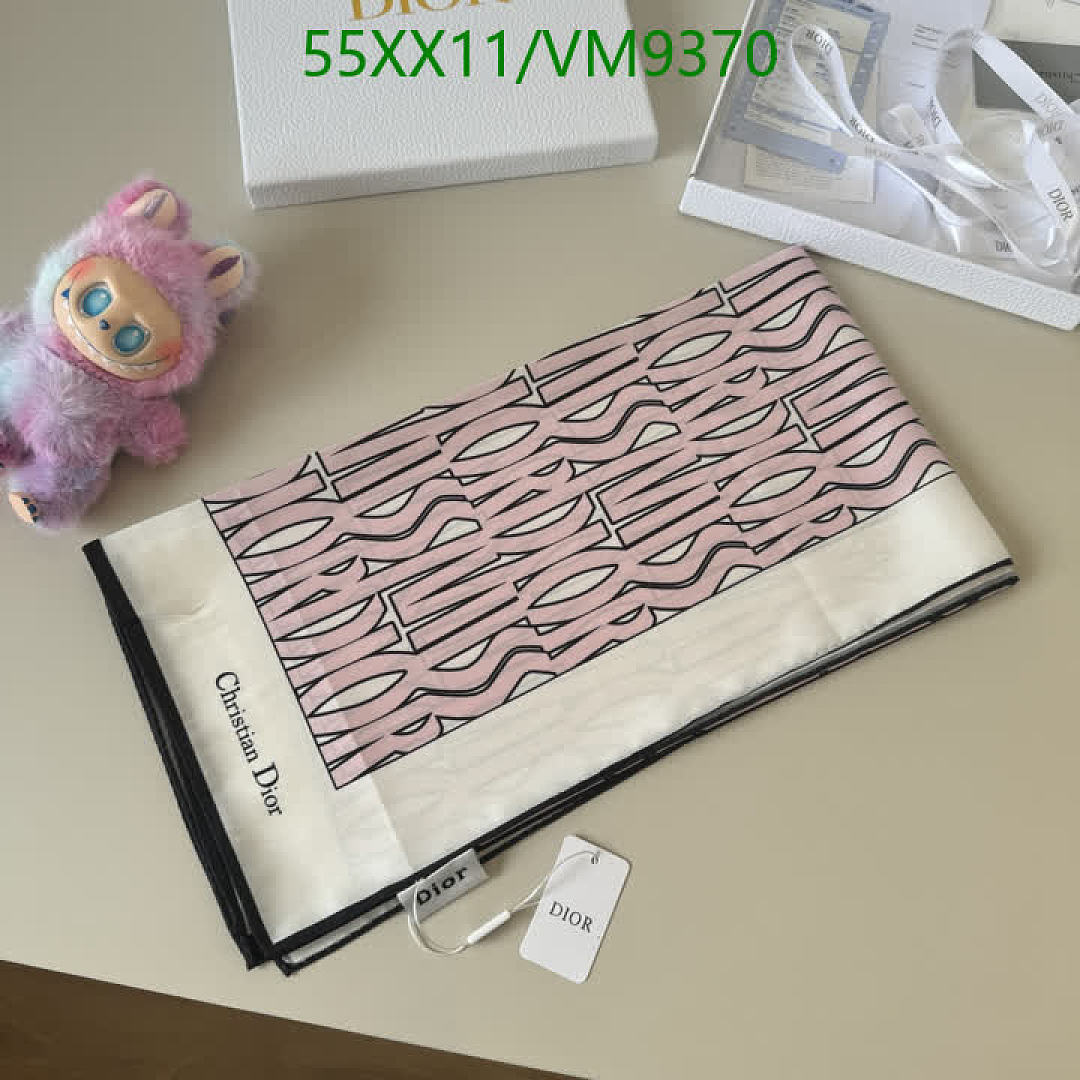 Dior-Scarf Code: VM9370 $: 55USD