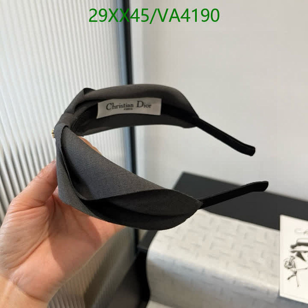 Dior-Headband Code: VA4190 $: 29USD