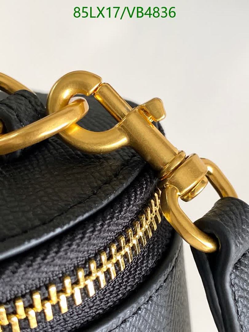 Valentino-Bag-4A Quality Code: VB4836 $: 85USD