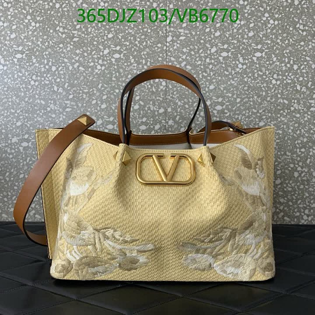 Valentino-Bag-Mirror Quality Code: VB6770 $: 365USD