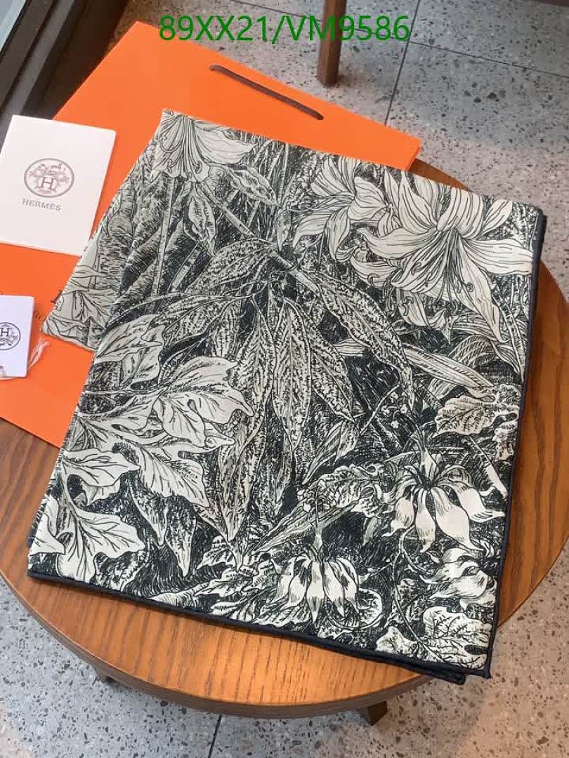 Hermes-Scarf Code: VM9586 $: 89USD