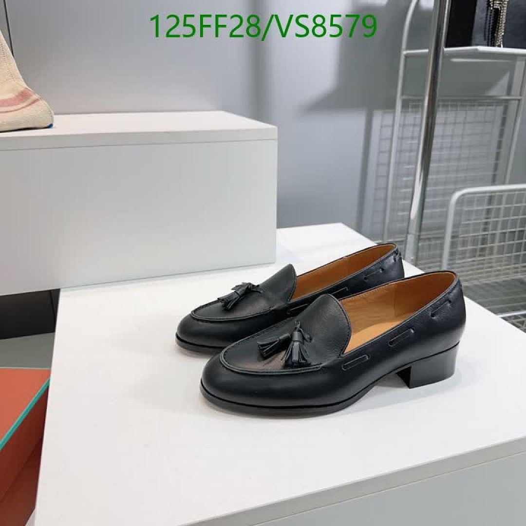 Loro Piana-Women Shoes Code: VS8579 $: 125USD