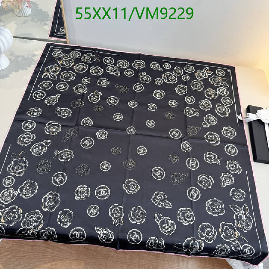 Chanel-Scarf Code: VM9229 $: 55USD