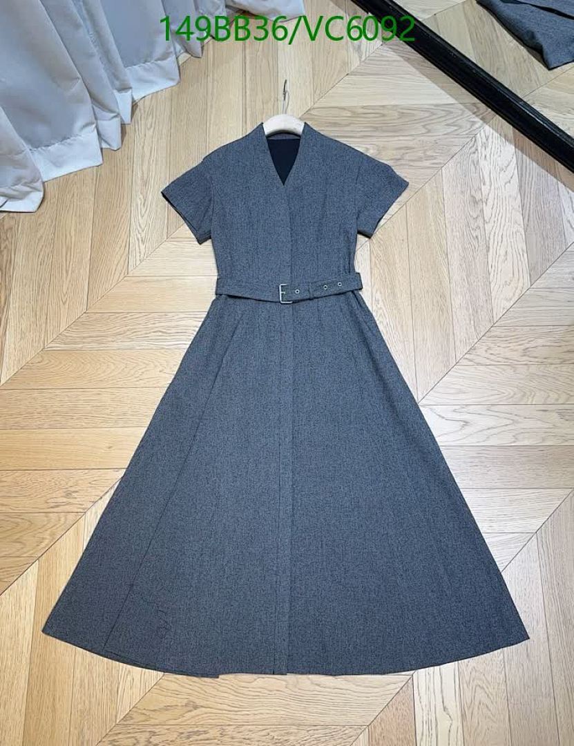Dior-Clothing Code: VC6092 $: 149USD
