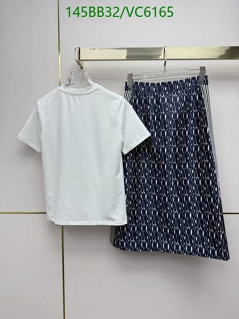 Dior-Clothing Code: VC6165 $: 145USD