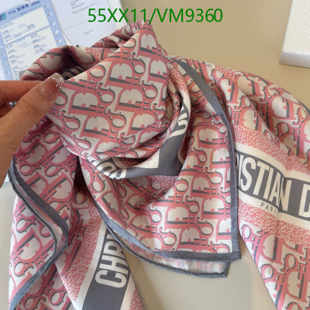 Dior-Scarf Code: VM9360 $: 55USD