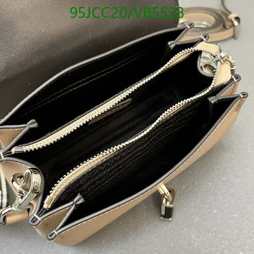 Prada-Bag-4A Quality Code: VB5528 $: 95USD