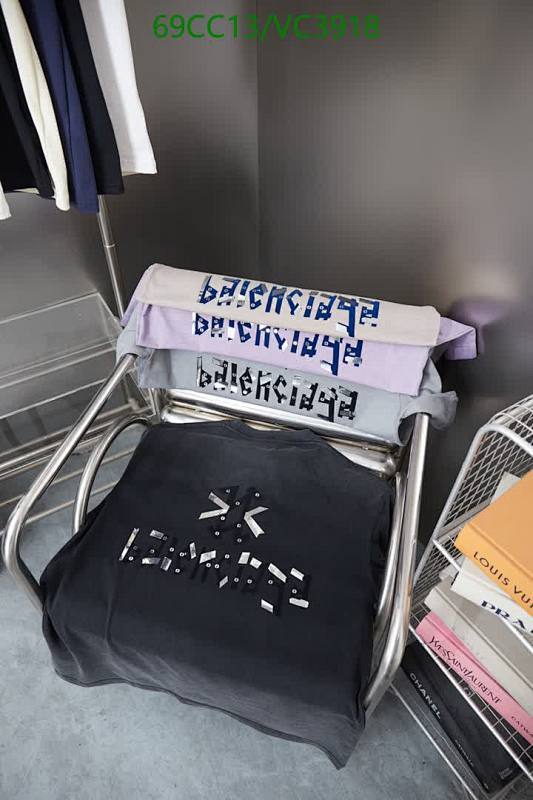 Balenciaga-Clothing Code: VC3918 $: 69USD