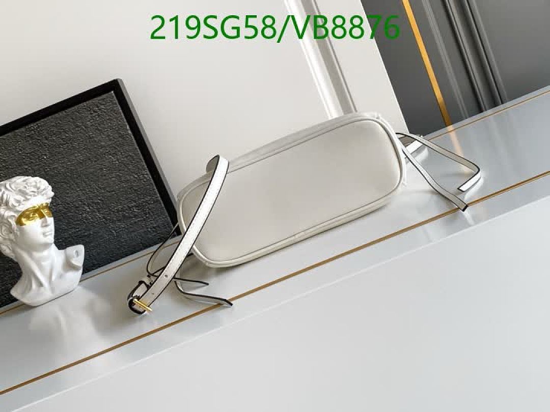 Prada-Bag-Mirror Quality Code: VB8876 $: 219USD