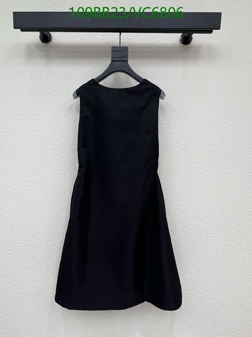 Prada-Clothing Code: VC6806 $: 109USD