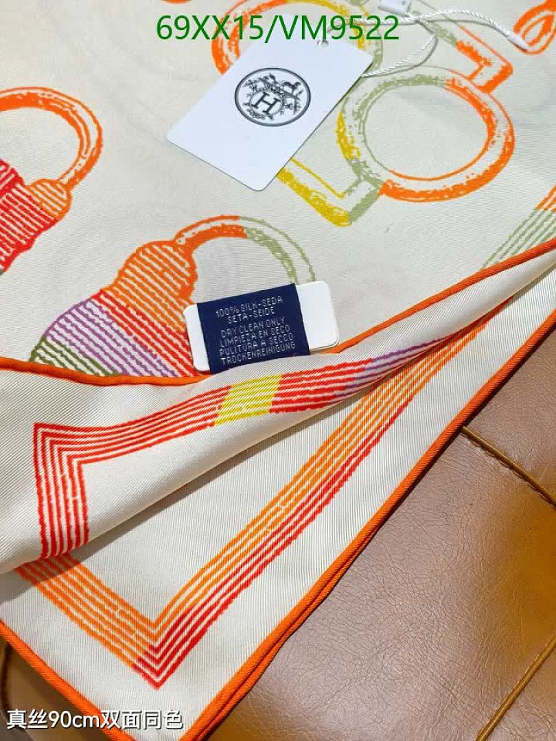 Hermes-Scarf Code: VM9522 $: 69USD