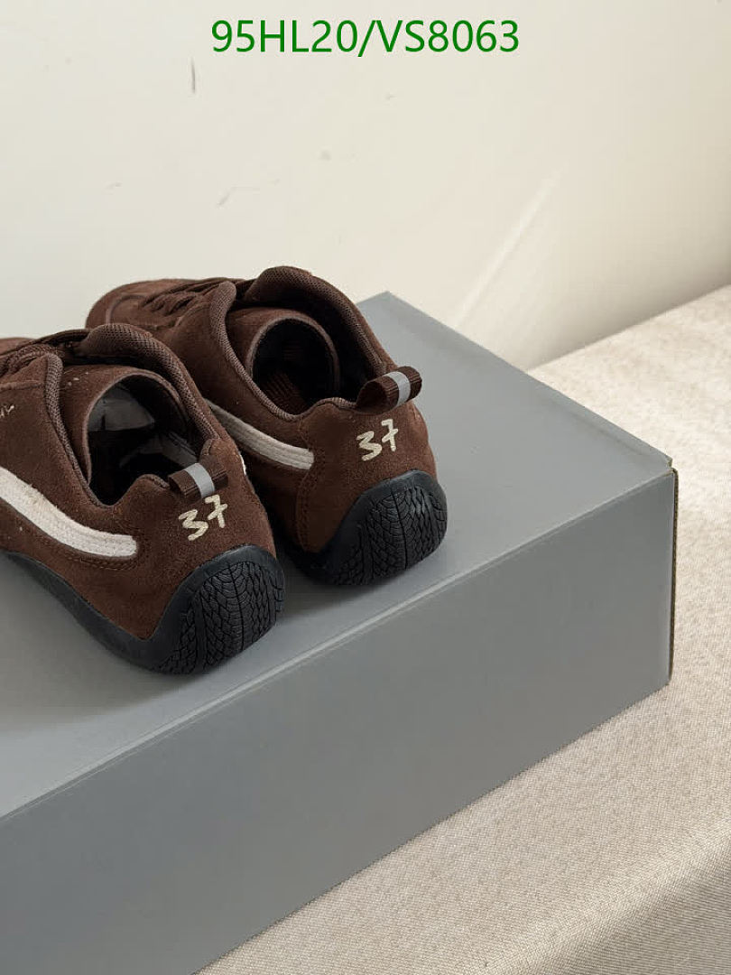 Balenciaga-Women Shoes Code: VS8063 $: 95USD