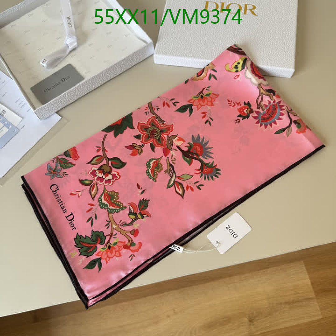 Dior-Scarf Code: VM9374 $: 55USD