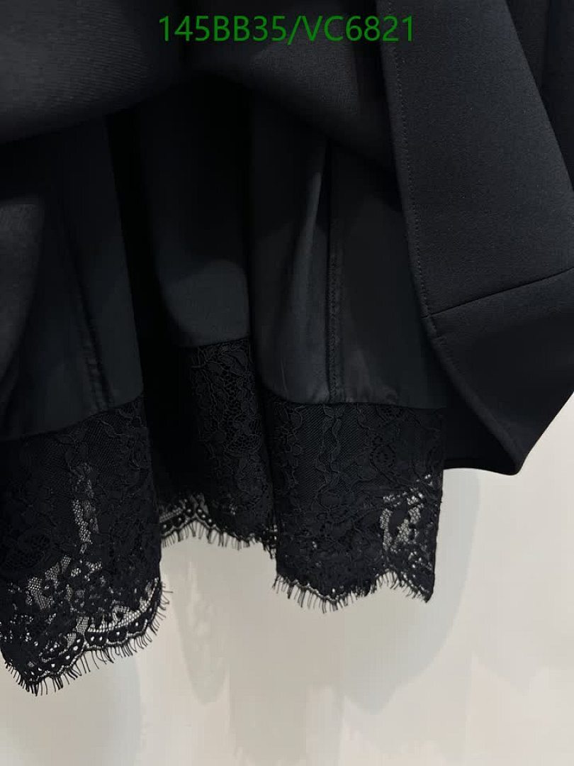 Prada-Clothing Code: VC6821 $: 145USD