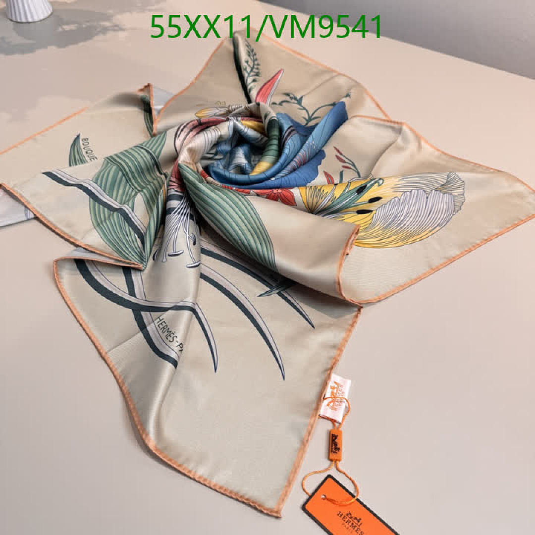 Hermes-Scarf Code: VM9541 $: 55USD