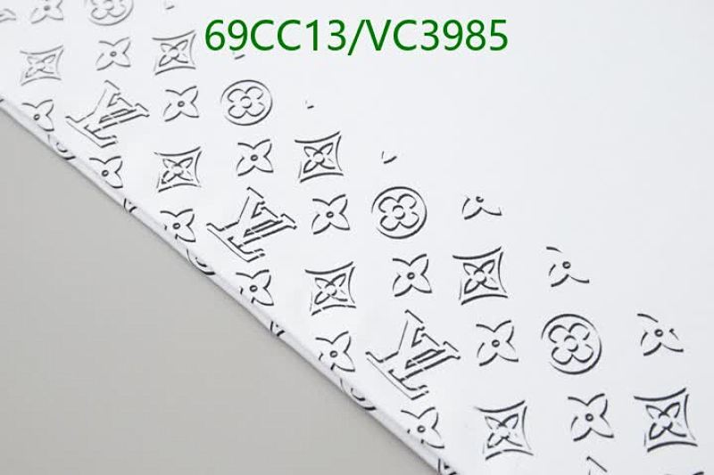 LV-Clothing Code: VC3985 $: 69USD