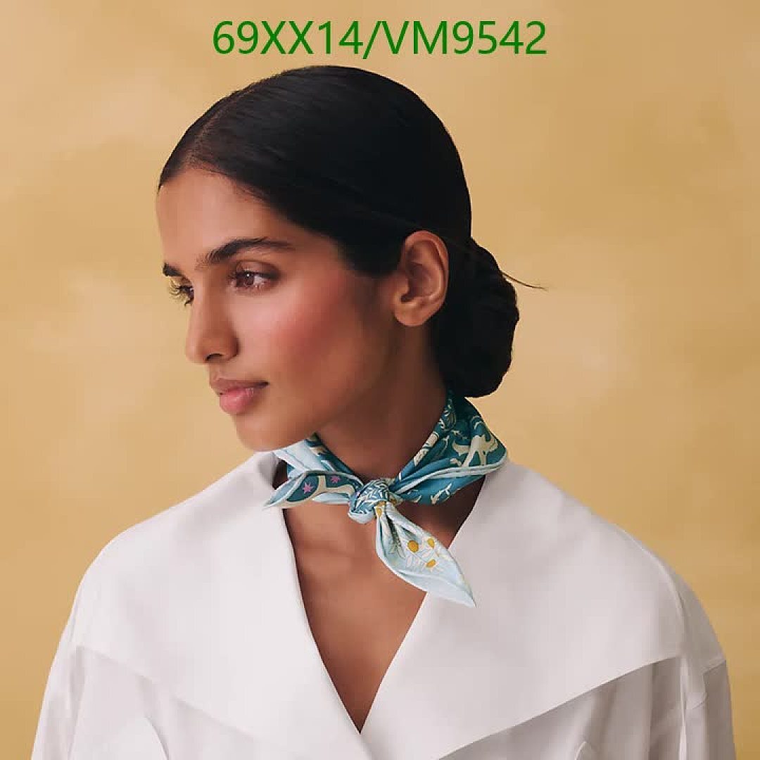 Hermes-Scarf Code: VM9542 $: 69USD