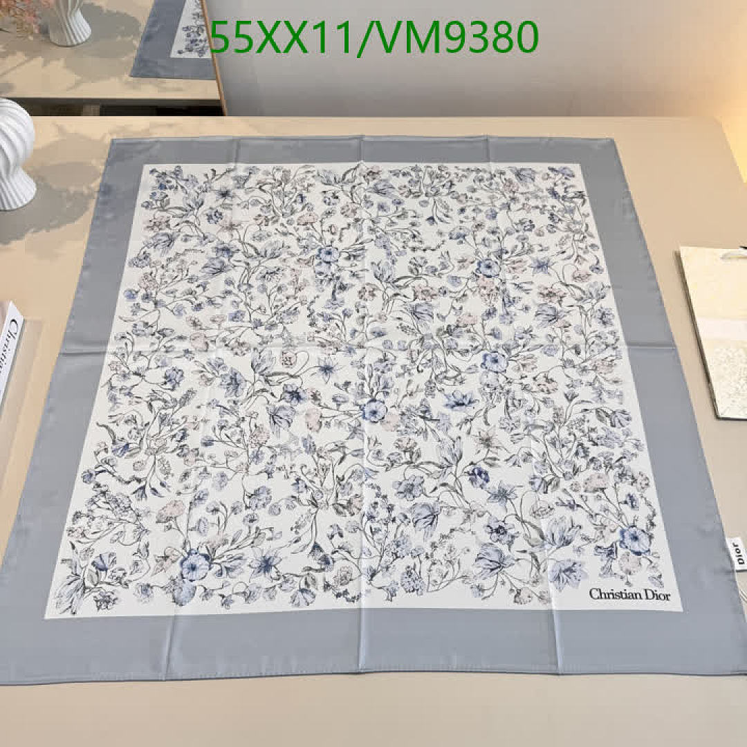 Dior-Scarf Code: VM9380 $: 55USD