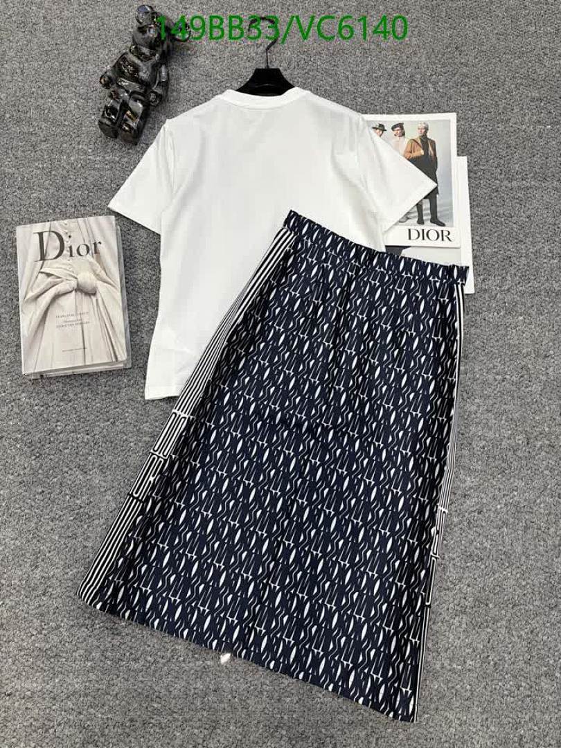Dior-Clothing Code: VC6140 $: 149USD