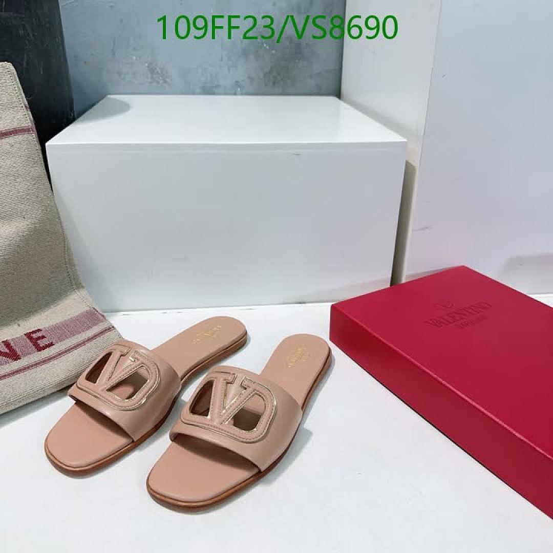 Valentino-Women Shoes Code: VS8690 $: 109USD