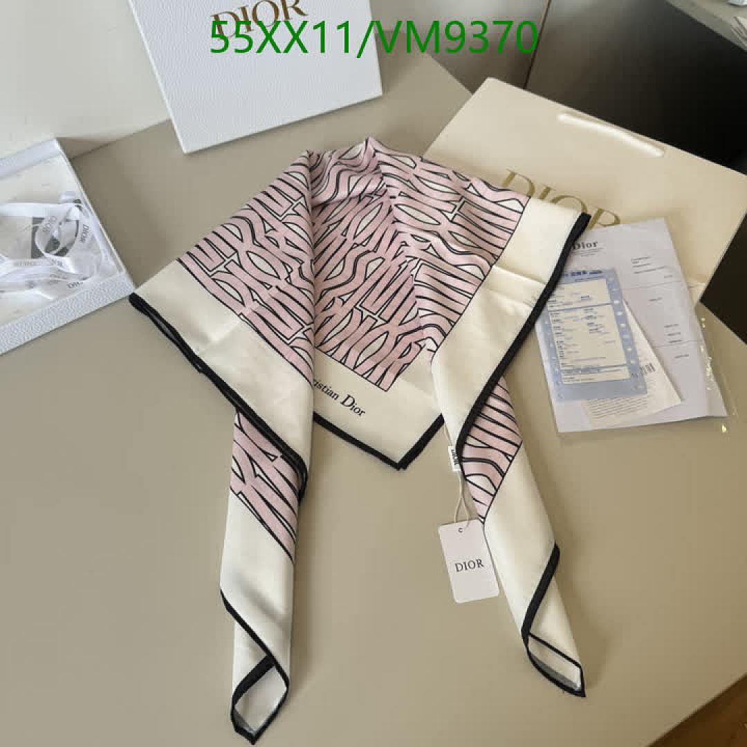 Dior-Scarf Code: VM9370 $: 55USD