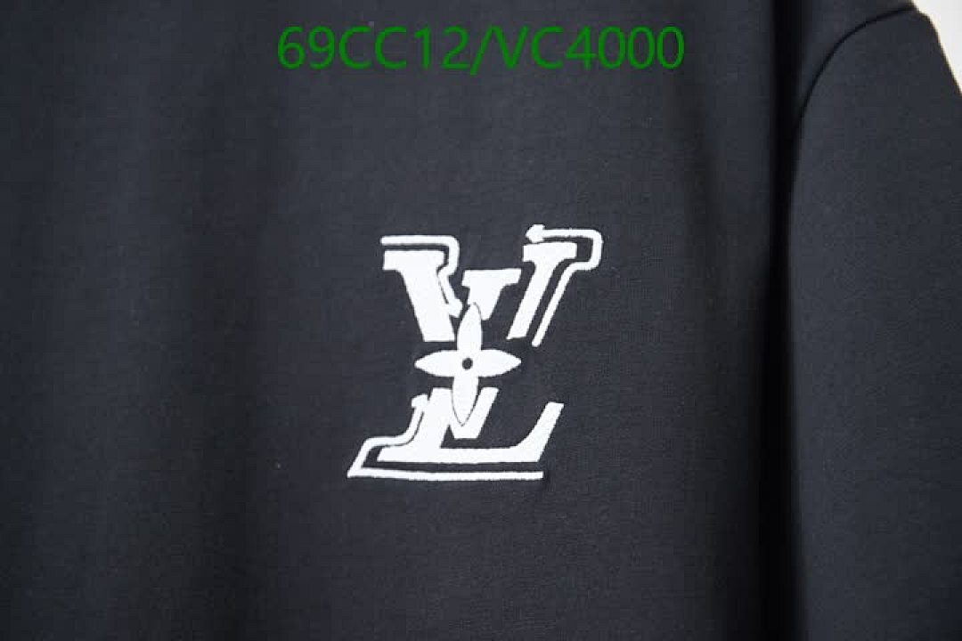 LV-Clothing Code: VC4000 $: 69USD