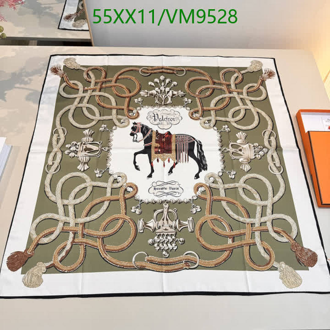 Hermes-Scarf Code: VM9528 $: 55USD