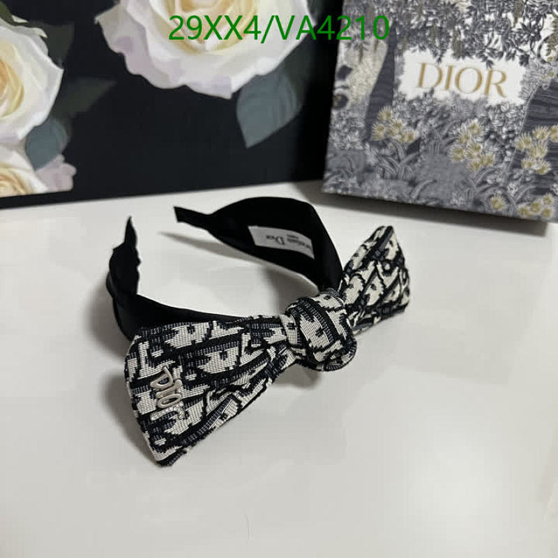 Dior-Headband Code: VA4210 $: 29USD