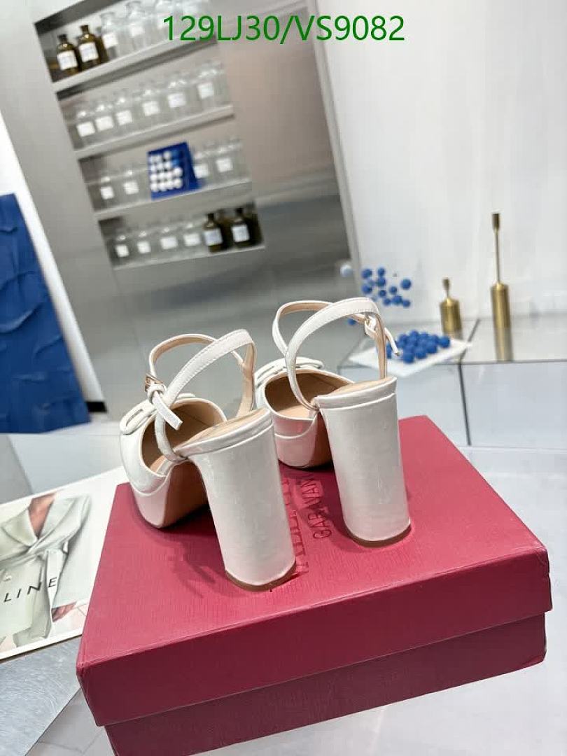 Valentino-Women Shoes Code: VS9082 $: 129USD