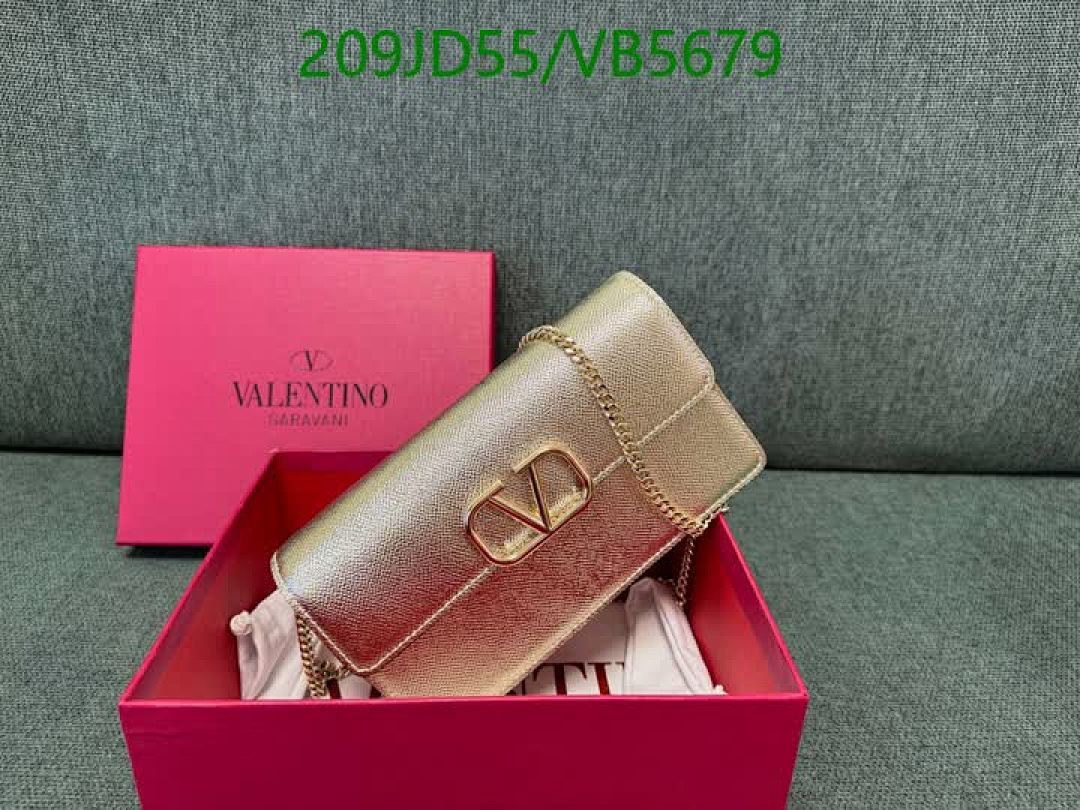 Valentino-Bag-Mirror Quality Code: VB5679 $: 209USD