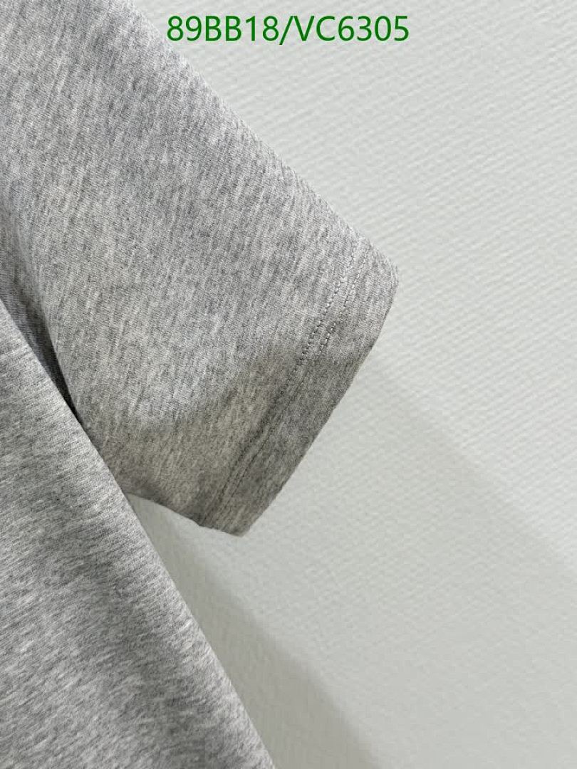 Givenchy-Clothing Code: VC6305 $: 89USD