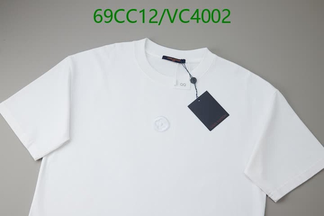 LV-Clothing Code: VC4002 $: 69USD