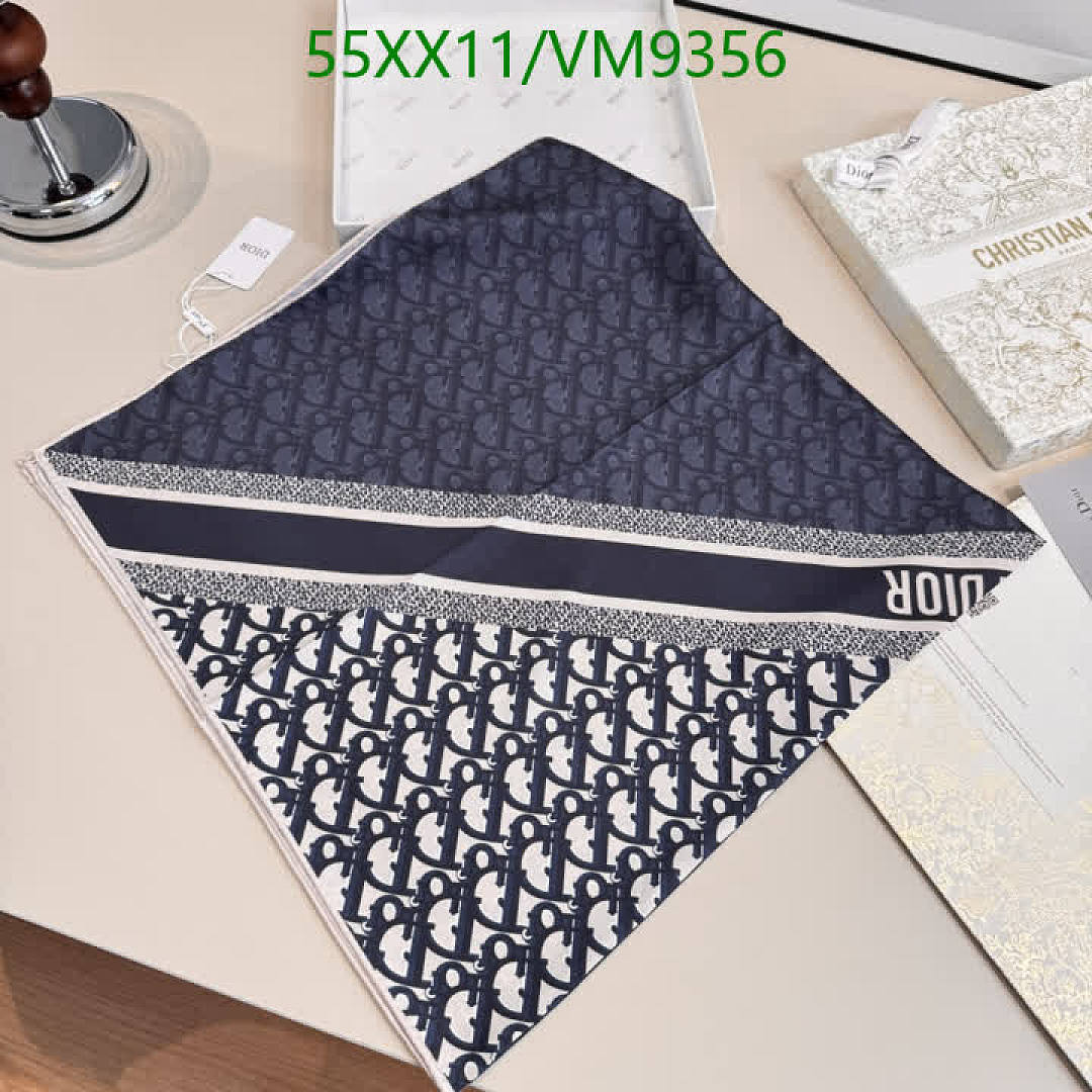 Dior-Scarf Code: VM9356 $: 55USD