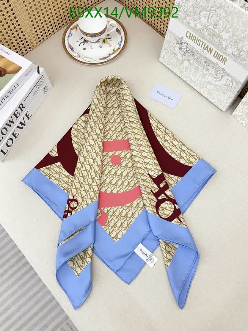 Dior-Scarf Code: VM9392 $: 69USD