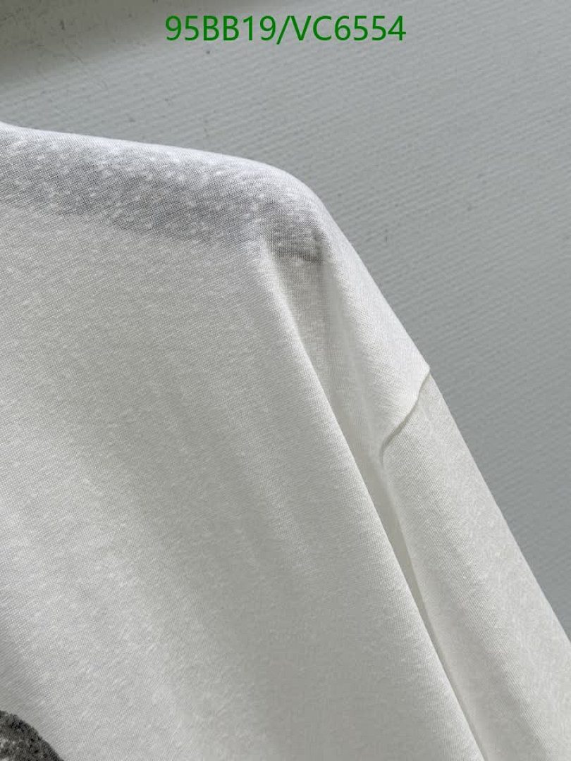 LV-Clothing Code: VC6554 $: 95USD