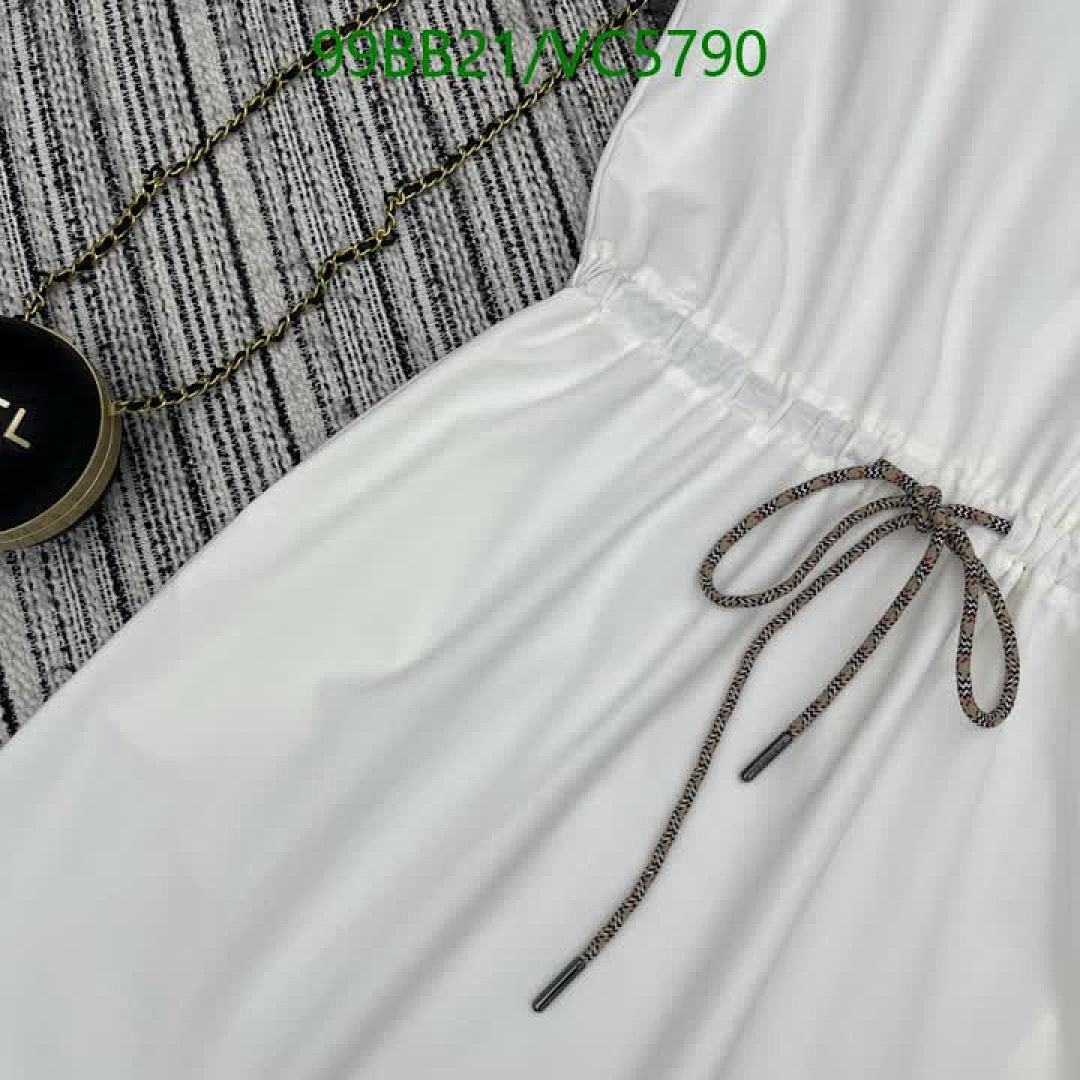 Burberry-Clothing Code: VC5790 $: 99USD