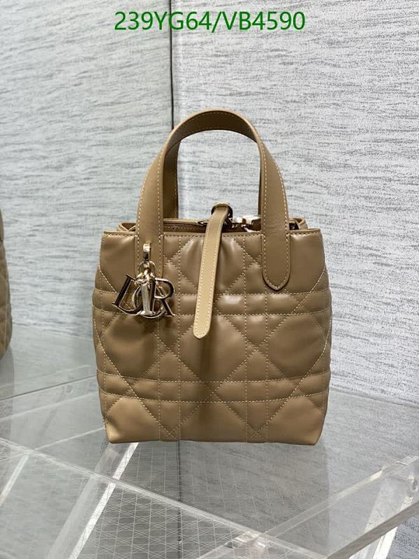 Dior-Bag-Mirror Quality Code: VB4590 $: 239USD