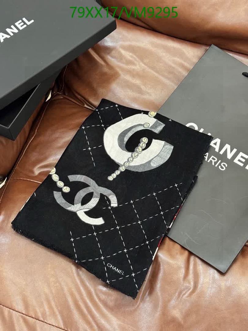 Chanel-Scarf Code: VM9295 $: 79USD
