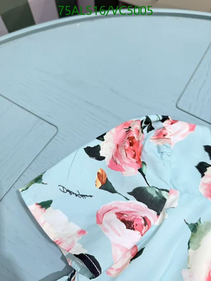 D&G-Kids Clothing Code: VC5005 $: 75USD