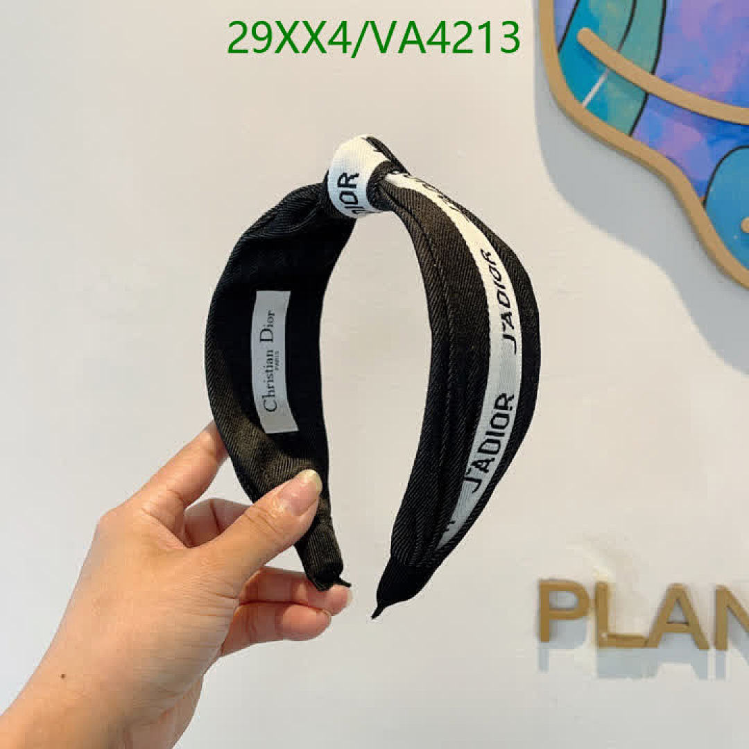 Dior-Headband Code: VA4213 $: 29USD
